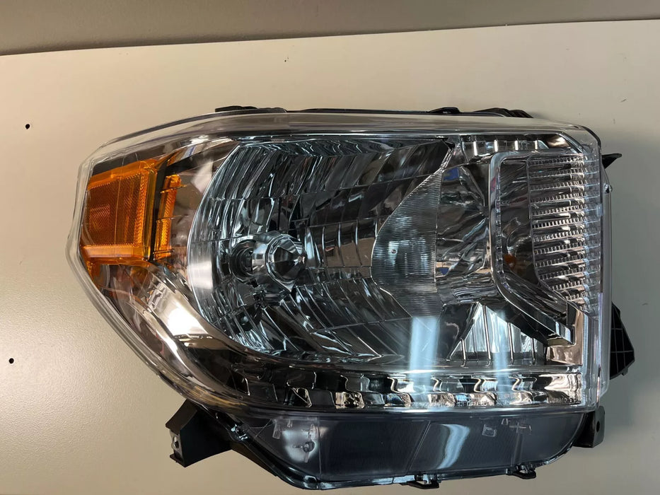 NEW Eagle Eye 2014-2015 Toyota Tundra Passenger Side Head Light - TY1240-B001R