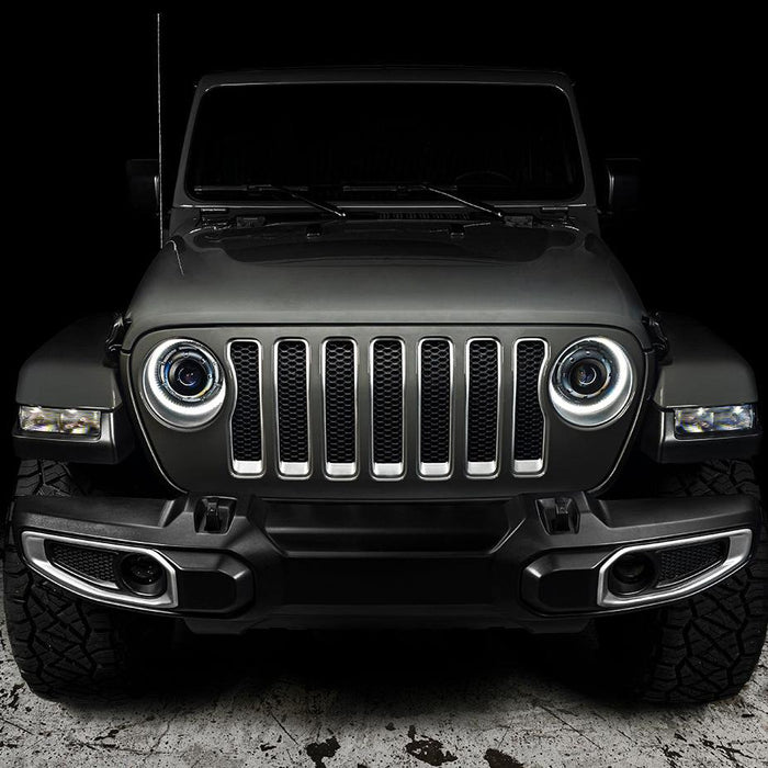 Front end of a Jeep Wrangler equipped with Oculus Headlights.