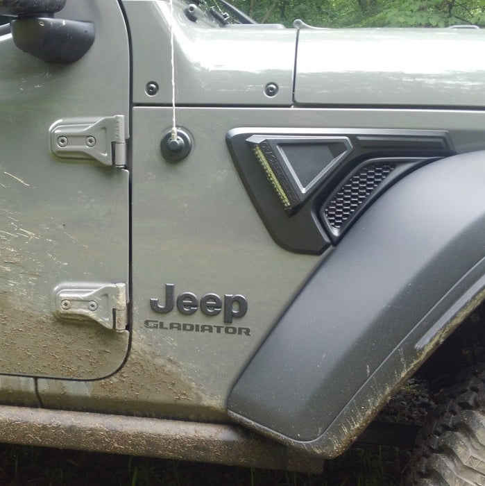 Close-up of Sidetrack™ LED Lighting System installed on a Jeep.